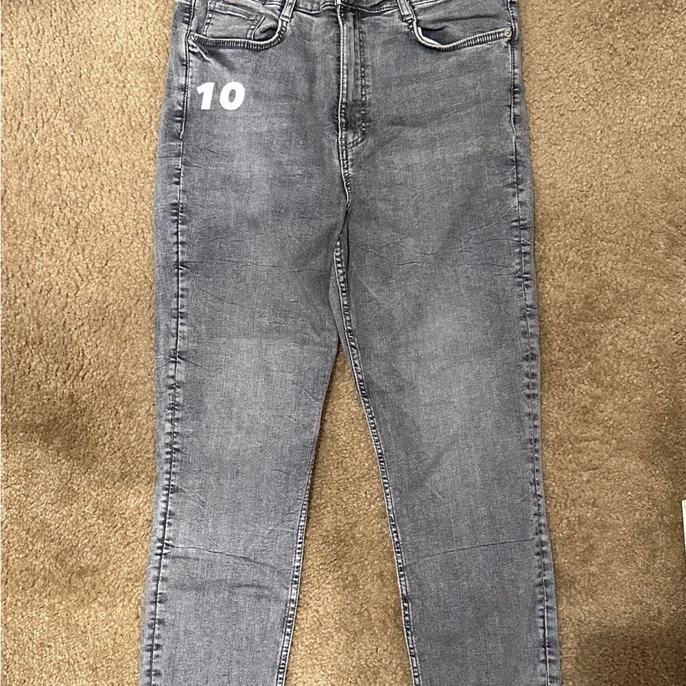 Grey Jeans